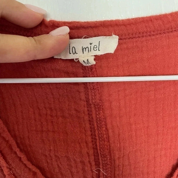 Women's La Miel Gause Top Sz. M - Picture 2 of 2